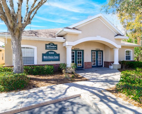 The podiatrist Tampa Westchase branch features a tasteful mix of classic and modern aesthetics, creating a welcoming atmosphere.